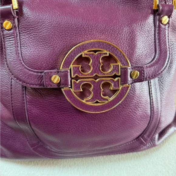 Tory Burch Purple and Gold Shoulder Bag with Logo Medallion - Picture 6 of 14